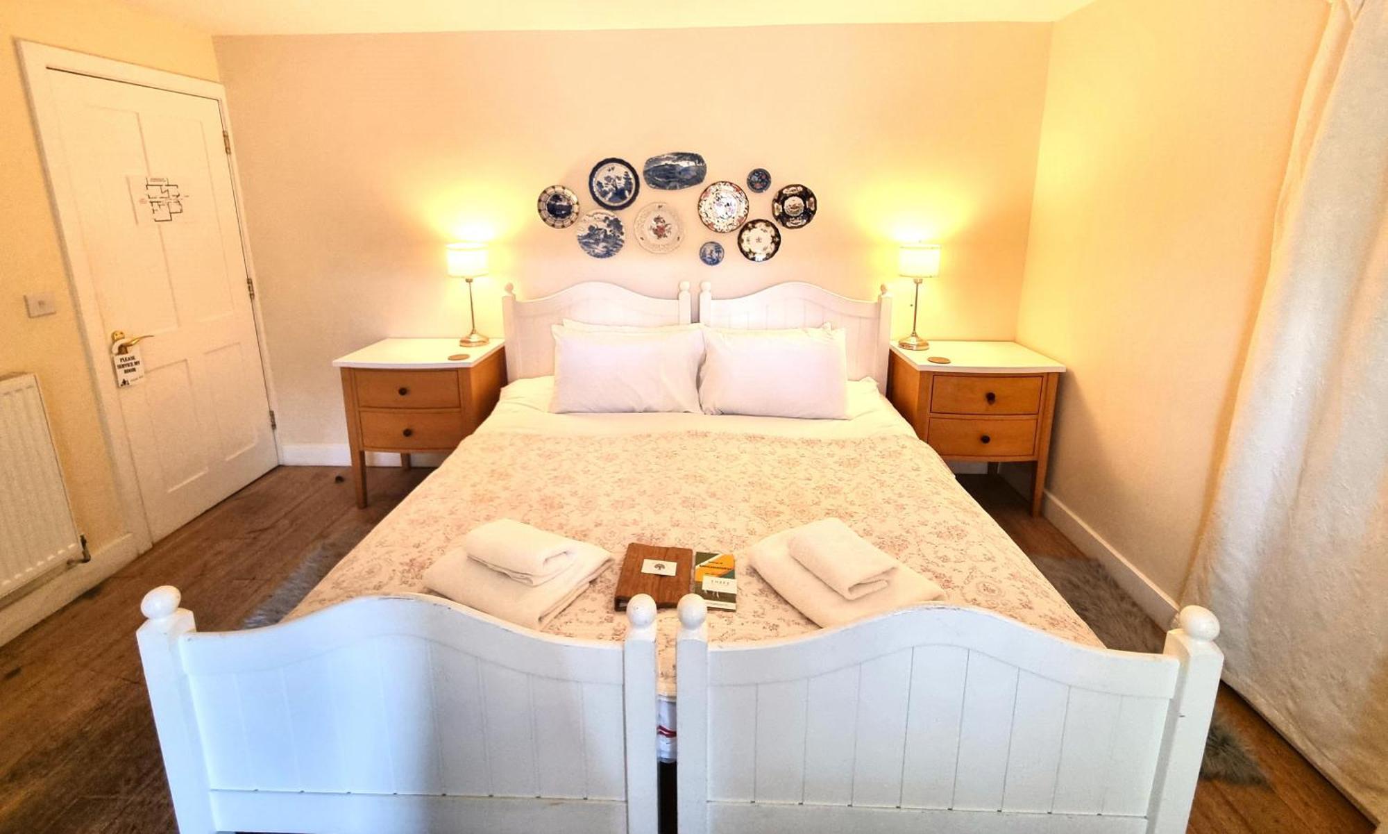 Oak Tree Rooms Ltd Brockenhurst Luaran gambar