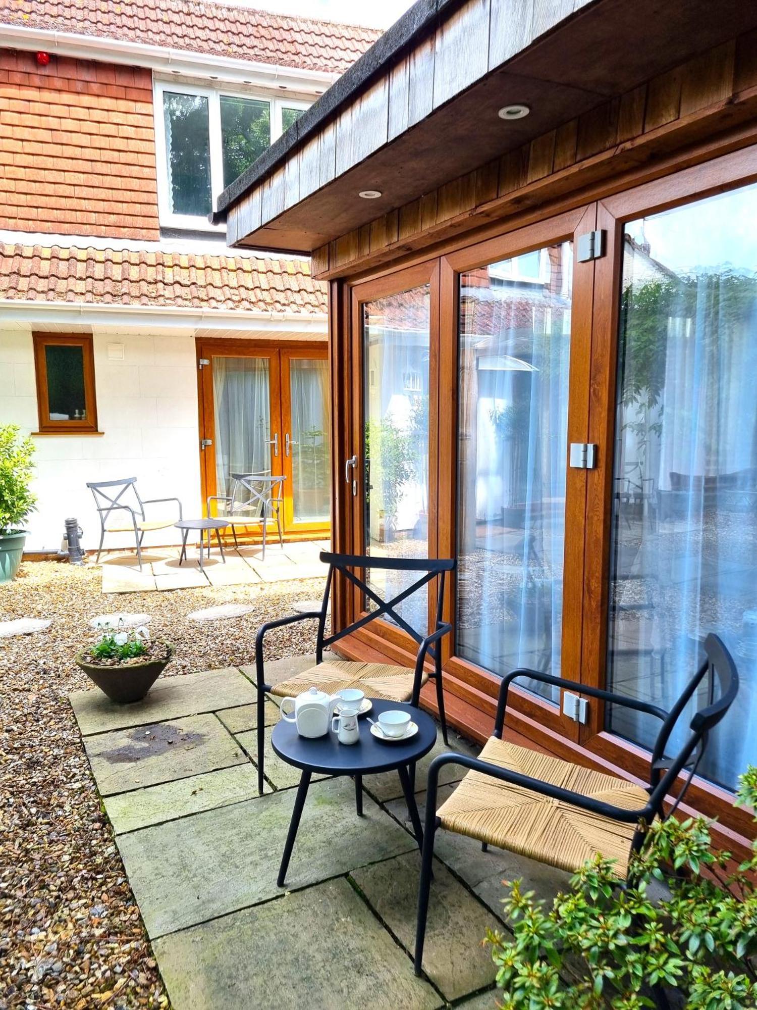 Oak Tree Rooms Ltd Brockenhurst Luaran gambar